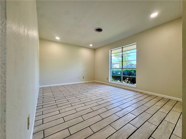 3909 Panama, Corpus Christi, TX 78415