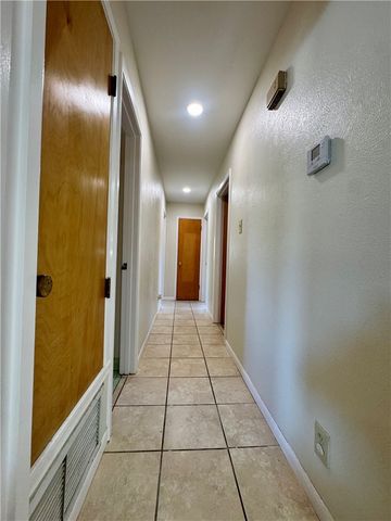 3909 Panama, Corpus Christi, TX 78415