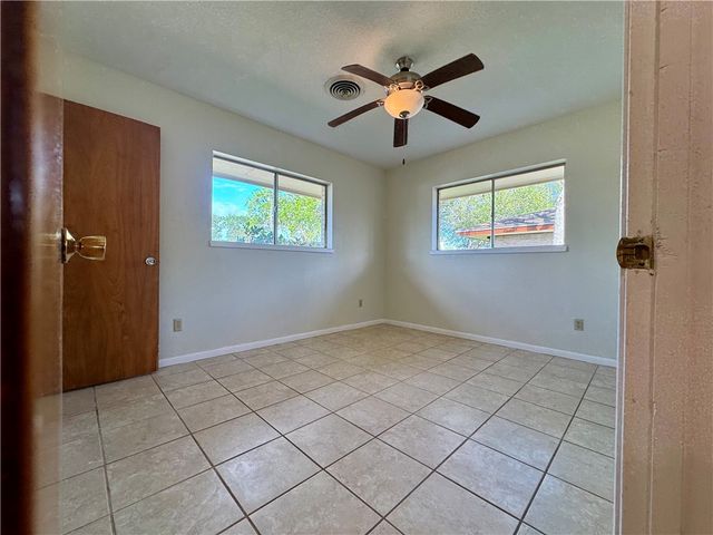 3909 Panama, Corpus Christi, TX 78415