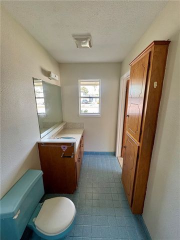 3909 Panama, Corpus Christi, TX 78415