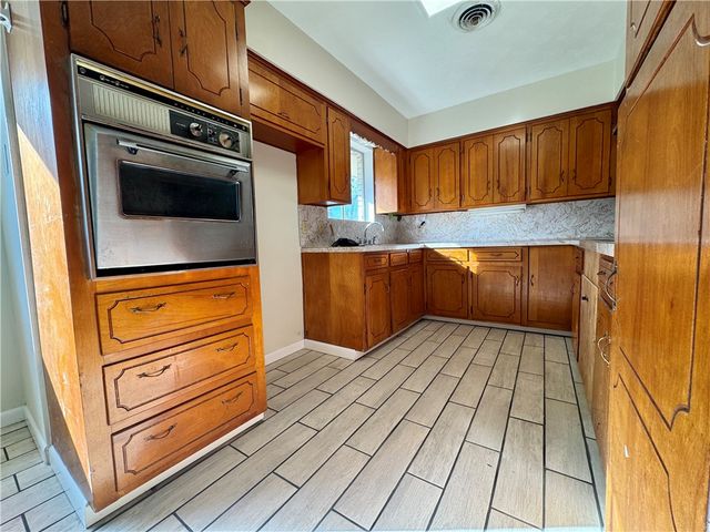 3909 Panama, Corpus Christi, TX 78415