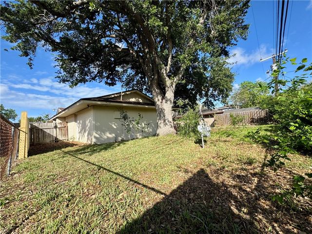3909 Panama, Corpus Christi, TX 78415