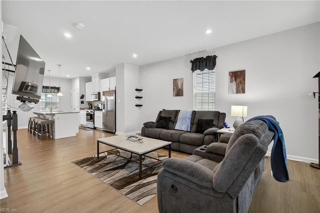 4235 Meander WAY, Chesapeake, VA 23321