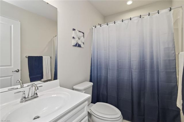 4235 Meander WAY, Chesapeake, VA 23321