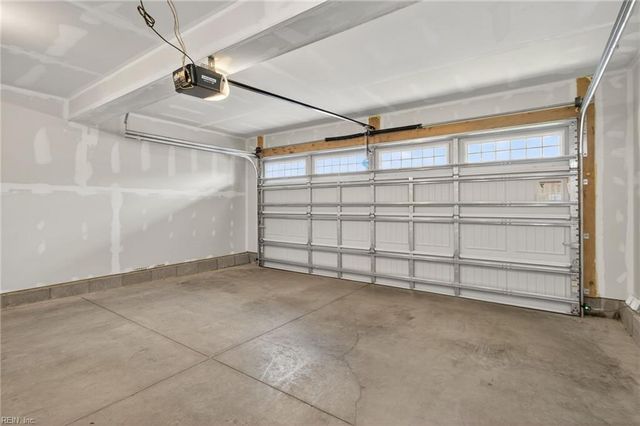 4235 Meander WAY, Chesapeake, VA 23321