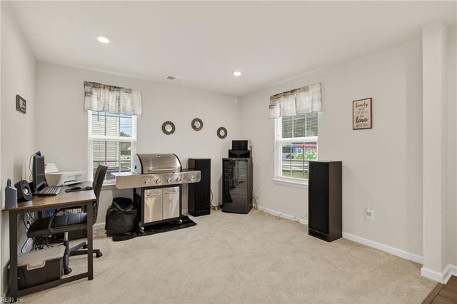 4235 Meander WAY, Chesapeake, VA 23321