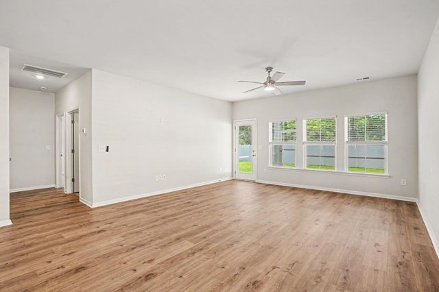 275 Augusta Green Way, Myrtle Beach, SC 29579