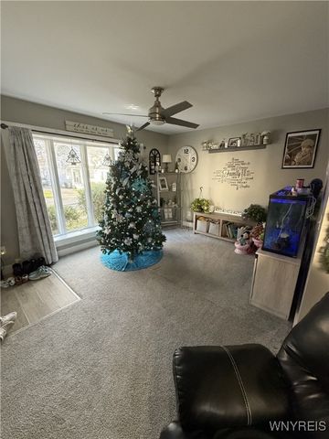 27 Lombardy Street, Lancaster, NY 14086