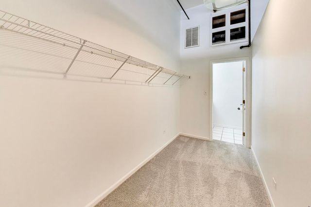 1907 N MILWAUKEE Avenue 306, Chicago, IL 60647
