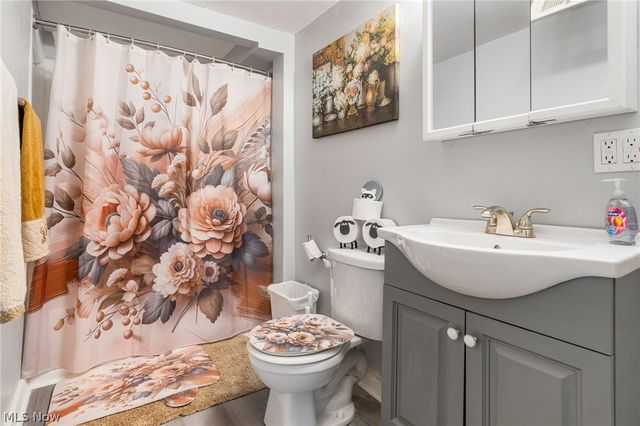 368 Jarvis Road, Akron, OH 44319