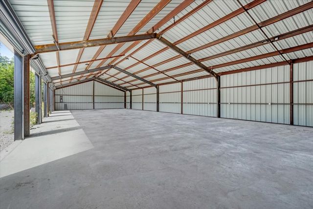 5367 FM-121, Van Alstyne, TX 75495