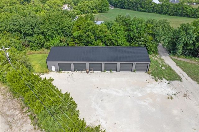 5367 FM-121, Van Alstyne, TX 75495