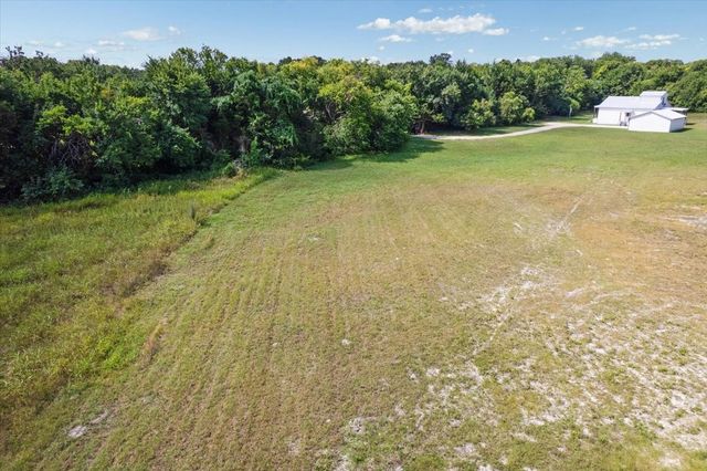 5367 FM-121, Van Alstyne, TX 75495