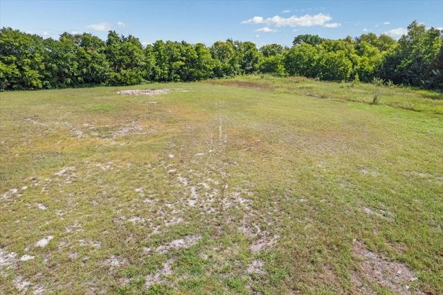 5367 FM-121, Van Alstyne, TX 75495