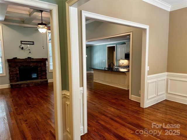 4642 Gold Finch Drive, Denver, NC 28037