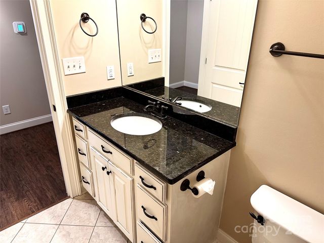 4642 Gold Finch Drive, Denver, NC 28037
