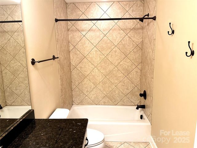 4642 Gold Finch Drive, Denver, NC 28037