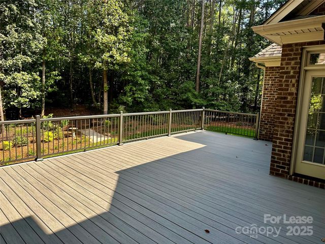 4642 Gold Finch Drive, Denver, NC 28037