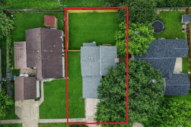 4514 Albatross Drive, Seabrook, TX 77586