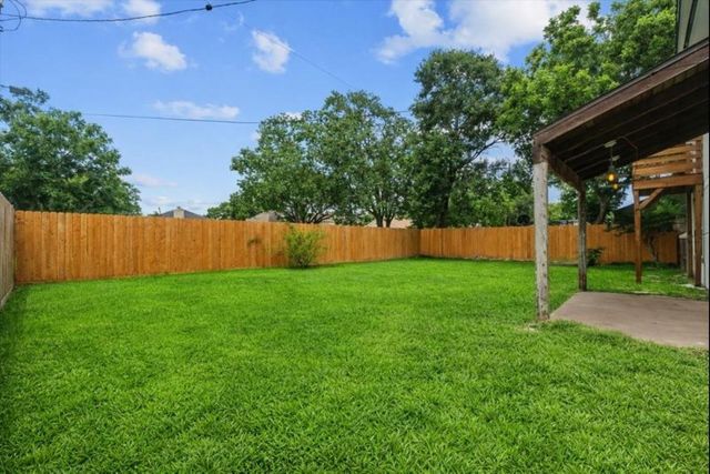 4514 Albatross Drive, Seabrook, TX 77586