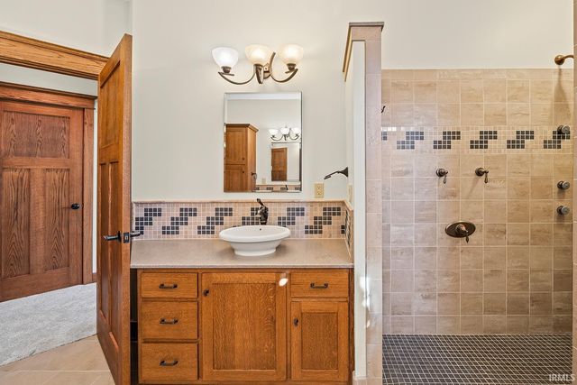 1030 E 500 N, West Lafayette, IN 47906