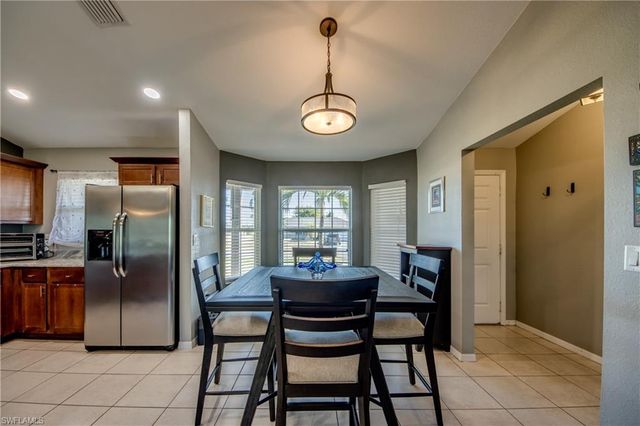 1906 NE 18th AVE, Cape Coral, FL 33909