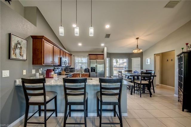 1906 NE 18th AVE, Cape Coral, FL 33909