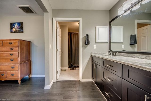 1906 NE 18th AVE, Cape Coral, FL 33909