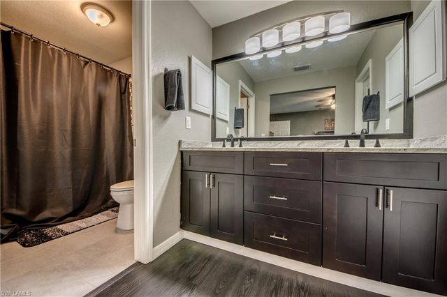 1906 NE 18th AVE, Cape Coral, FL 33909