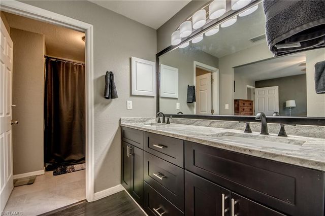 1906 NE 18th AVE, Cape Coral, FL 33909