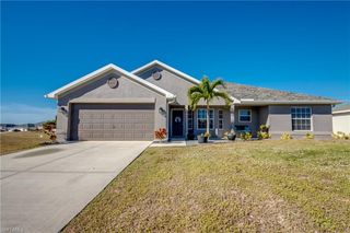 1906 NE 18th AVE, Cape Coral, FL 33909