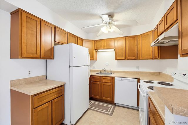 3344 S Ammons Street 16-101, Lakewood, CO 80227