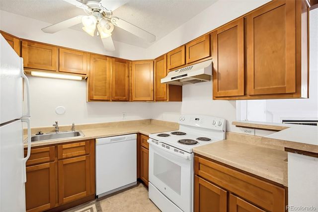 3344 S Ammons Street 16-101, Lakewood, CO 80227