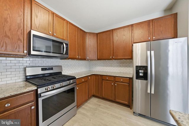 311 TIMBERLAKE DR, Ewing, NJ 08618