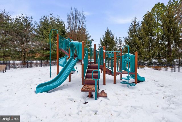 311 TIMBERLAKE DR, Ewing, NJ 08618