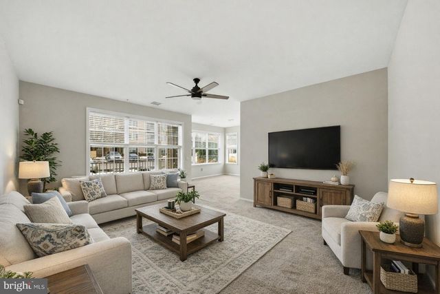 311 TIMBERLAKE DR, Ewing, NJ 08618