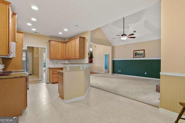 5723 Rutland Way, Powder Springs, GA 30127