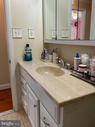 8505 21ST AVE, Hyattsville, MD 20783