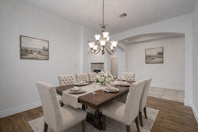 6614 Rising Hills Lane, Sugar Land, TX 77479