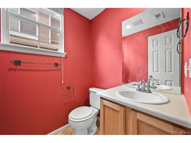 1252 Carlyle Park Cir, Highlands Ranch, CO 80129