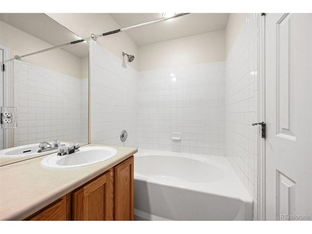 1252 Carlyle Park Cir, Highlands Ranch, CO 80129