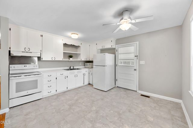 207 Centre Street, Tarboro, NC 27886
