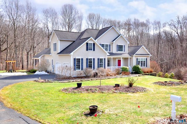 120 Old Hayrake Lane, New Milford, CT 06776