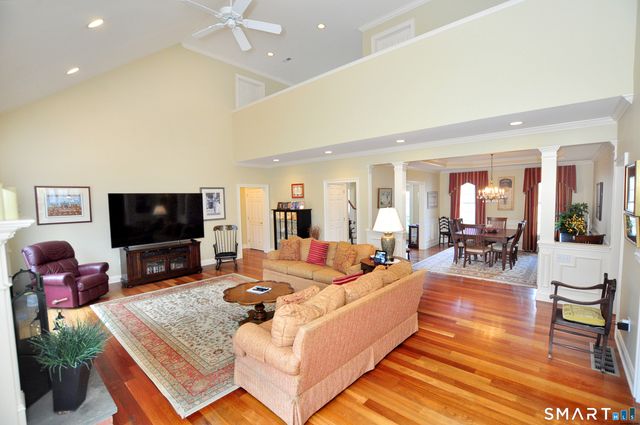 120 Old Hayrake Lane, New Milford, CT 06776