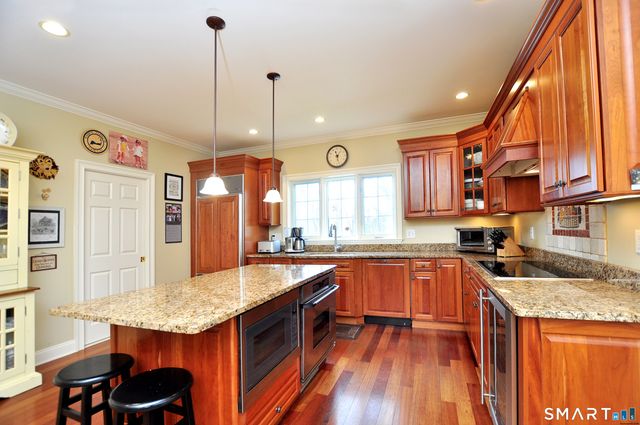 120 Old Hayrake Lane, New Milford, CT 06776