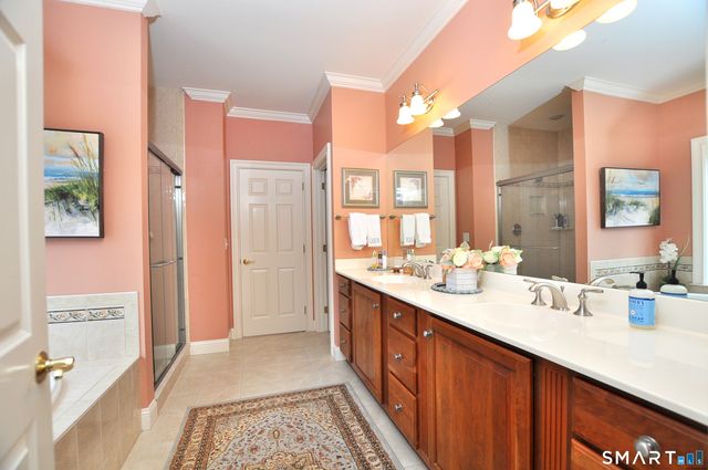 120 Old Hayrake Lane, New Milford, CT 06776