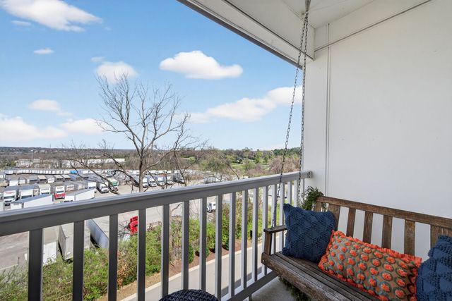 1540 Lebanon Pike Unit 409, Nashville, TN 37210