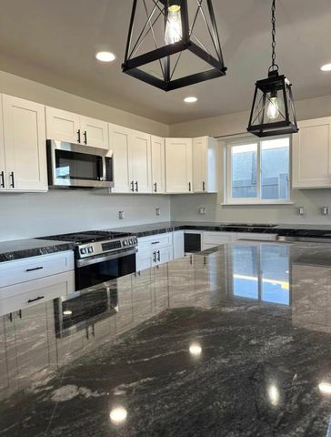 409 Pear Lane, Grand Junction, CO 81504