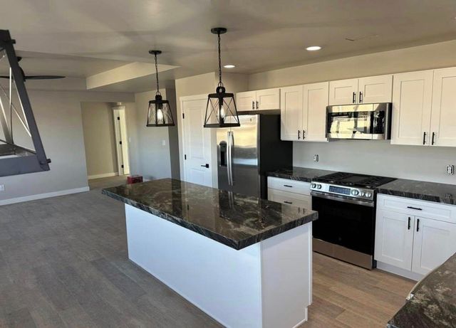 409 Pear Lane, Grand Junction, CO 81504