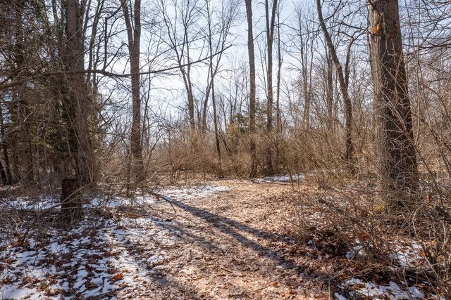 9673 N 27th Street, Richland, MI 49083